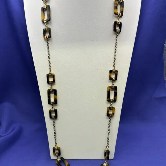 Ralph Lauren Tortoise and Silver Chain Necklace - Picture 12 of 14